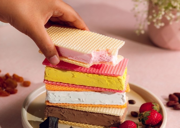 Artisanal flavor ice cream sandwiches like cheesecake